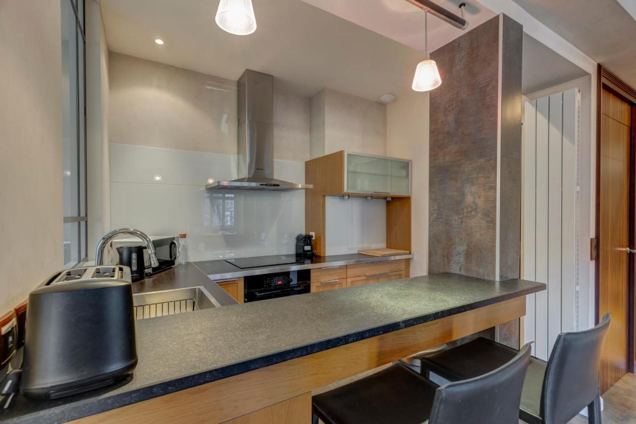 Guestready - Cozy Perfection In The City Centre アヌシー エクステリア 写真